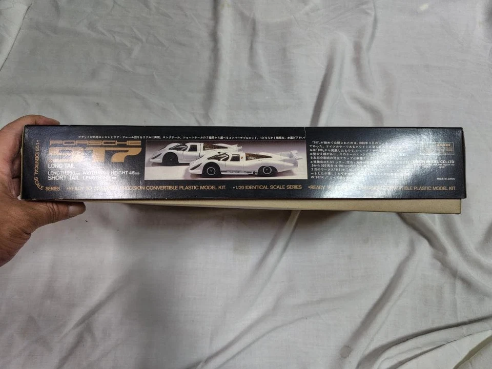 Modellino auto da corsa vintage Union 1/20 Porsche 917 kit in plastica non... - Immagine 3 di 4
