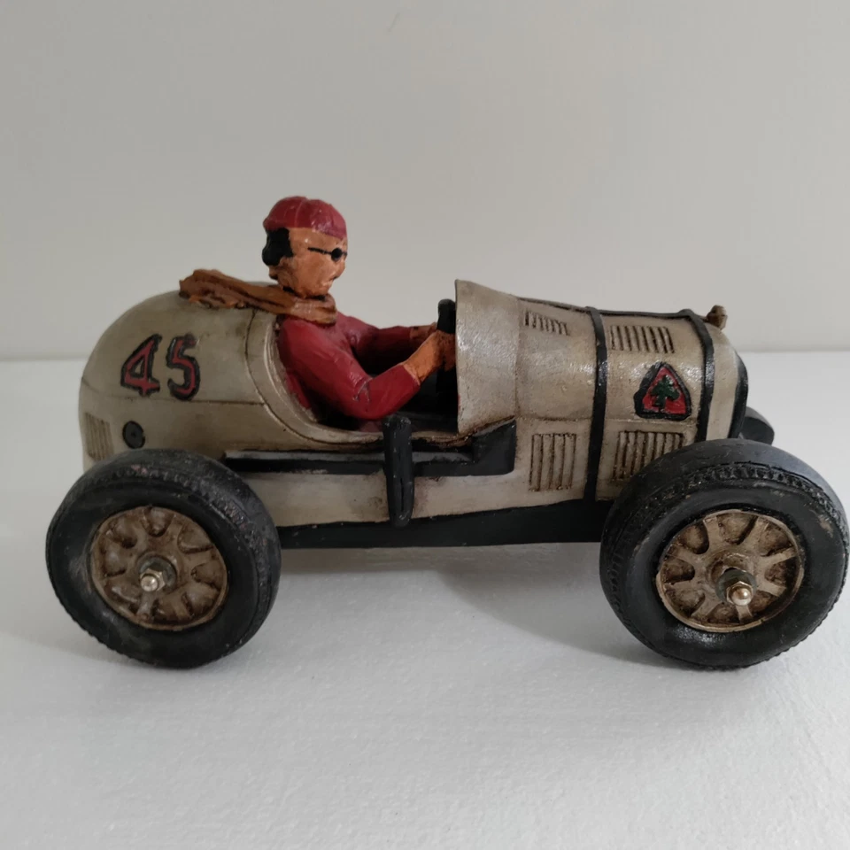 "Estatuilla de coche de carreras de madera estilo vintage modelo de conductor 15"" pintada a mano decoración retro" Foto 4 de 4