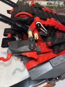 LEGO NINJAGO: Vermillion Invader (70624) Incomplete