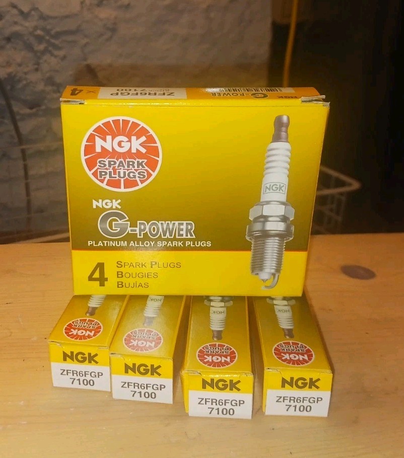 4 NEW NGK ZFR6FGP 7100 SPARK PLUGS