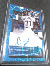 2022 Panini Optic Teal Velocity On-Card Autograph RC Bryan De La Cruz #'ed 06/99