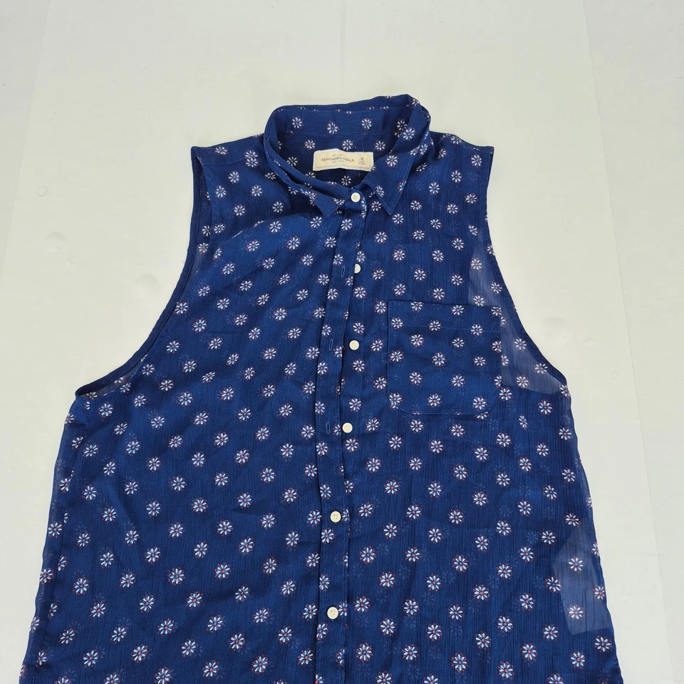 Camisa ABERCROMBIE & FITCH azul medio para mujer con cuello abotonado sin mangas Foto 2 de 4