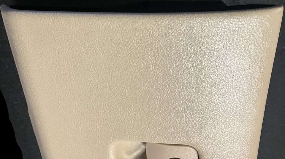 GM OEM 2006-2013 Chevrolet Corvette Glove Box Cashmere Foto 3 de 4