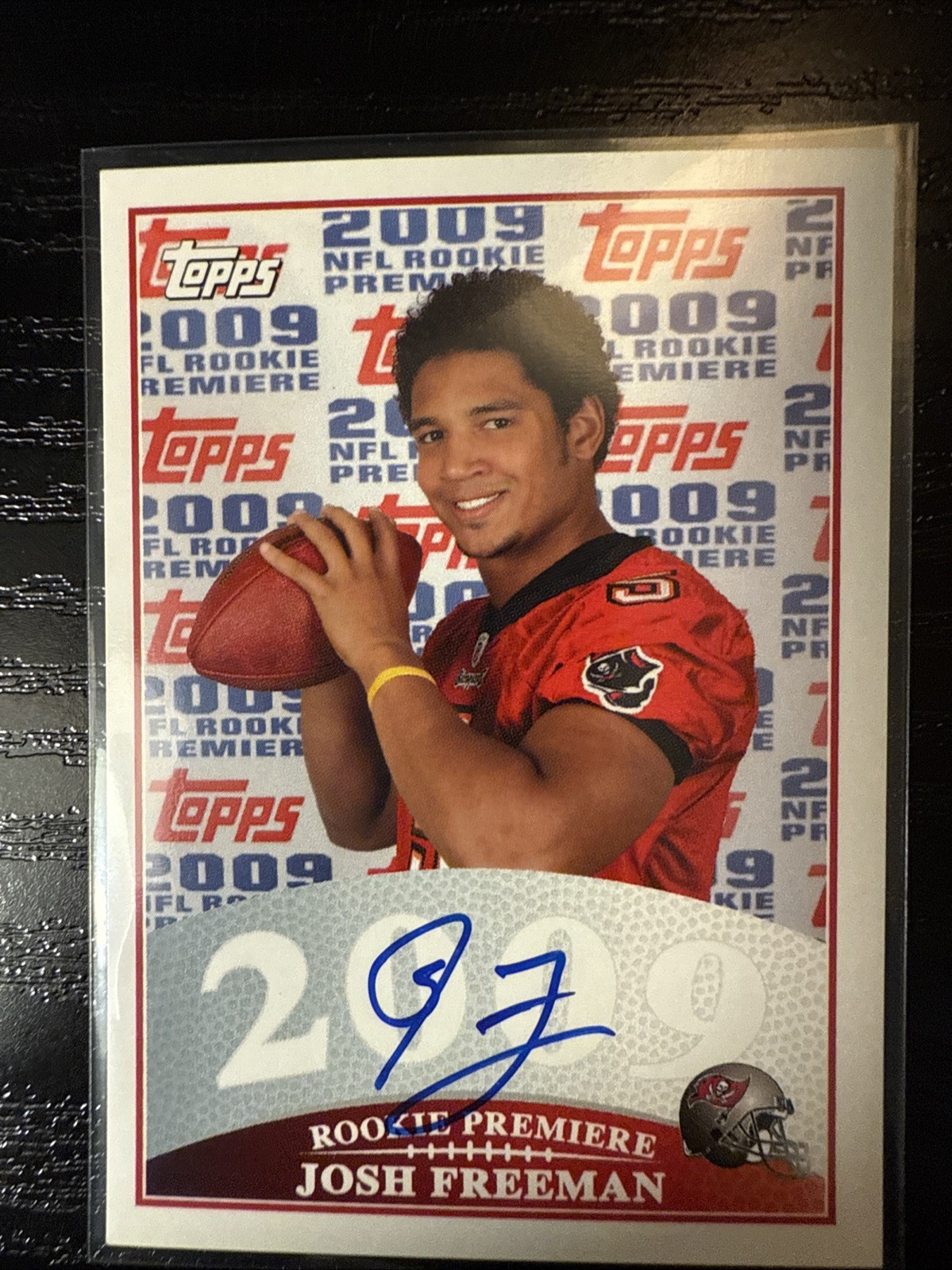 Josh Freeman Topps Rookie Premiere Autographs #RPAJF Base