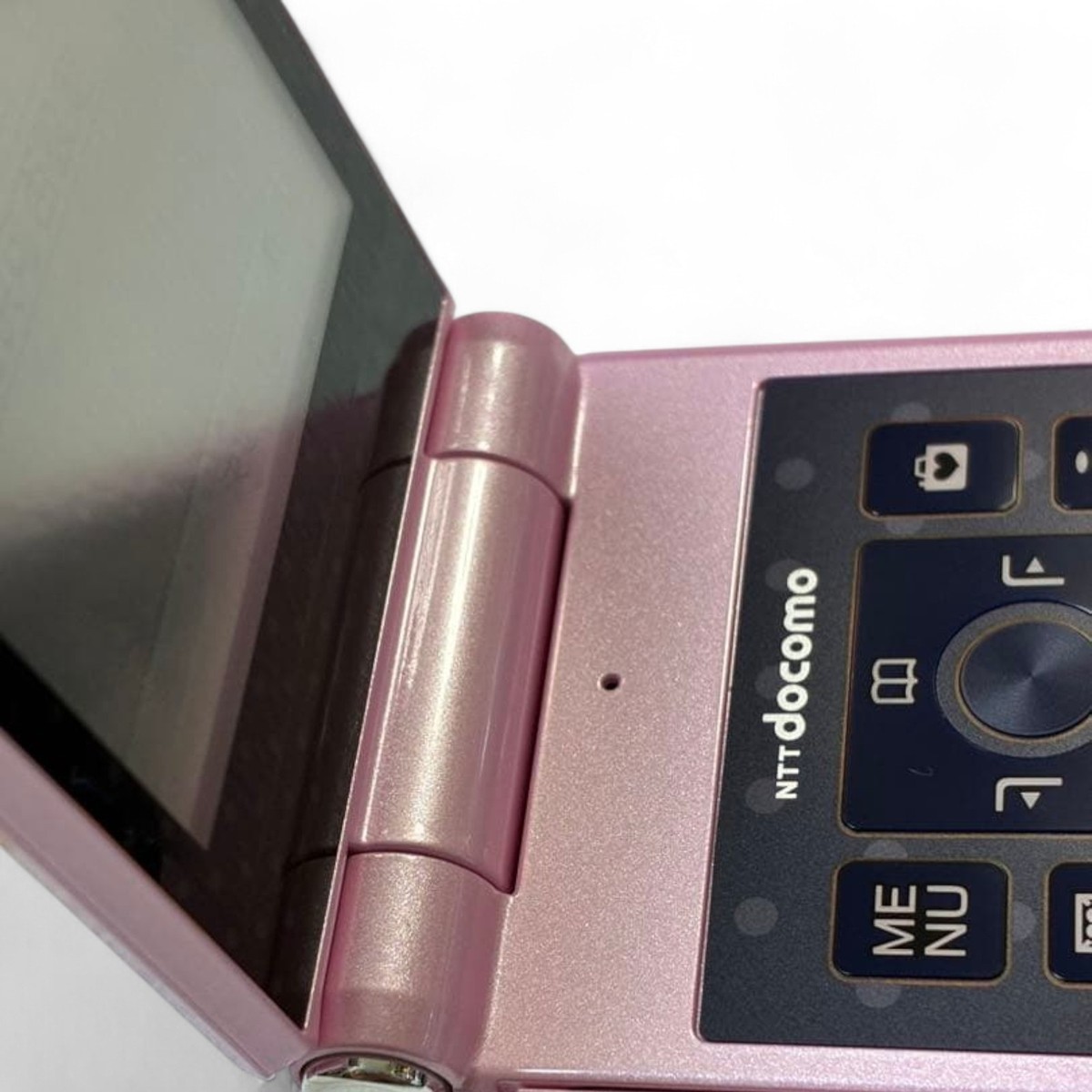 Fujitsu F-06D docomo STYLE series Girls' Happy Pink Flip Mobile