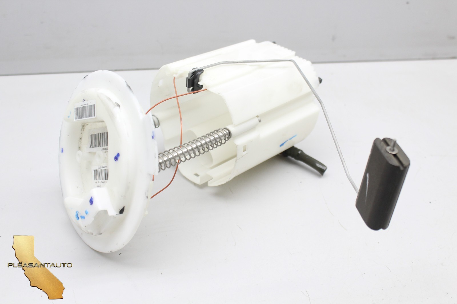 Maserati Quattroporte 2014-2020 RIGHT Fuel pump
