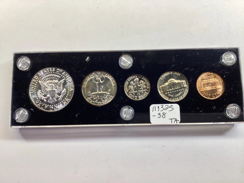 1965 Special Mint Set w/Silver Kennedy in Capital Holder 111325 38ta - Image 4 of 4
