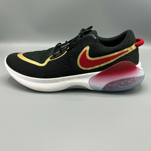 nike running 2 pod joyride trainers in black