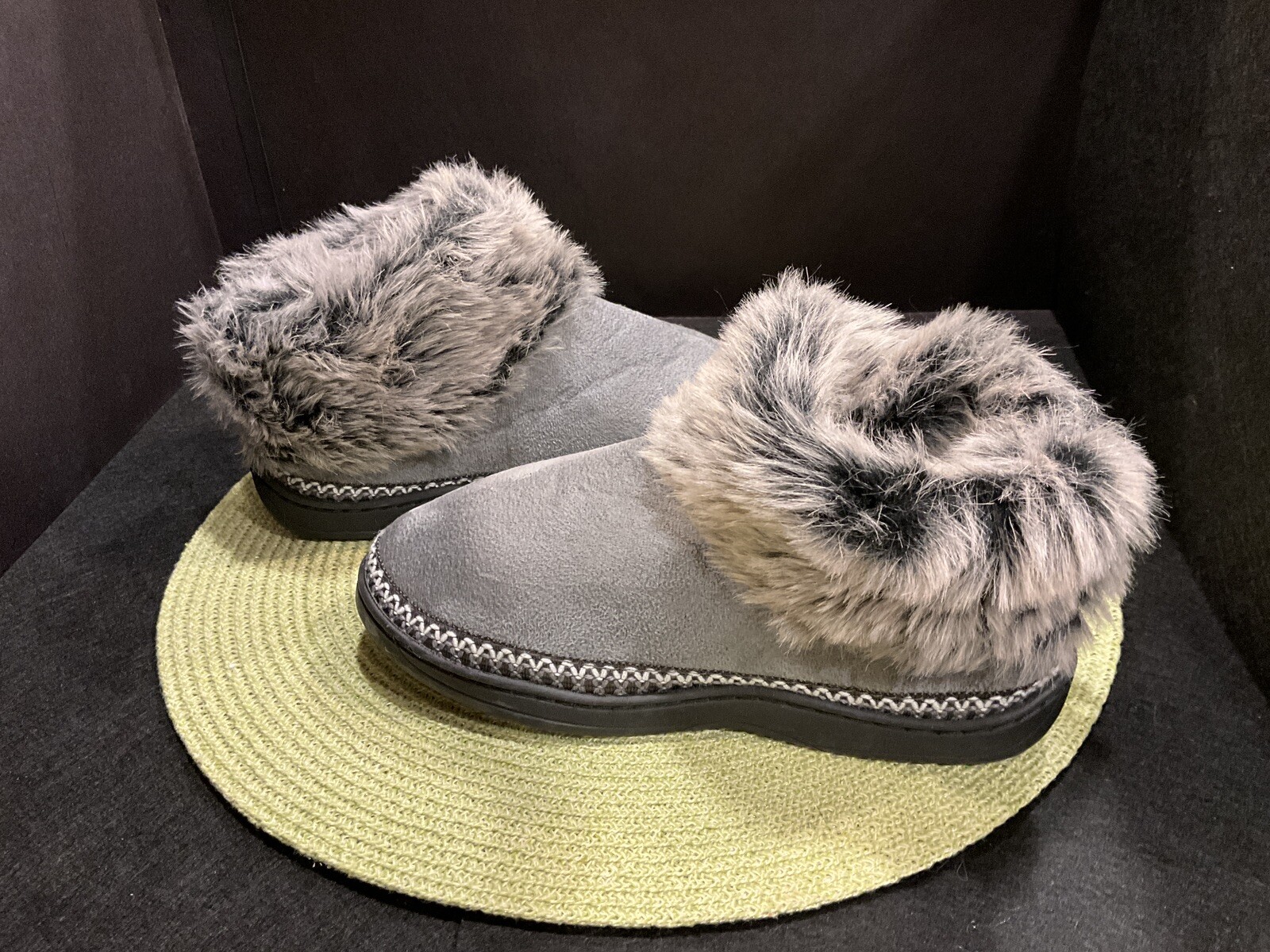 SAOLA Pantofole Avon foderate in finta pelle scamosciata e pelliccia grigie Suola esterna soda taglia S (5 6) NUOVE