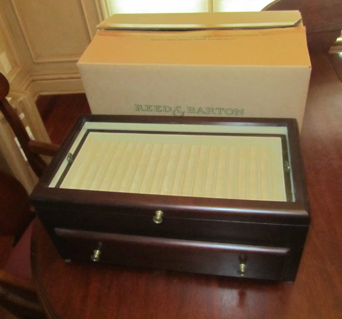Vintage Paradise Pen Co 12 Slot Wooden Pen Chest Box Glass Top Maple Display Walnut Wood 19 Pen Case with Glass Top – Little Craft Place main image 4