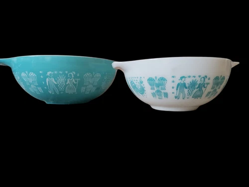 Vintage Pyrex 444 443 Amish Butterprint Cinderella Mixing Bowl Set TURQUOISE