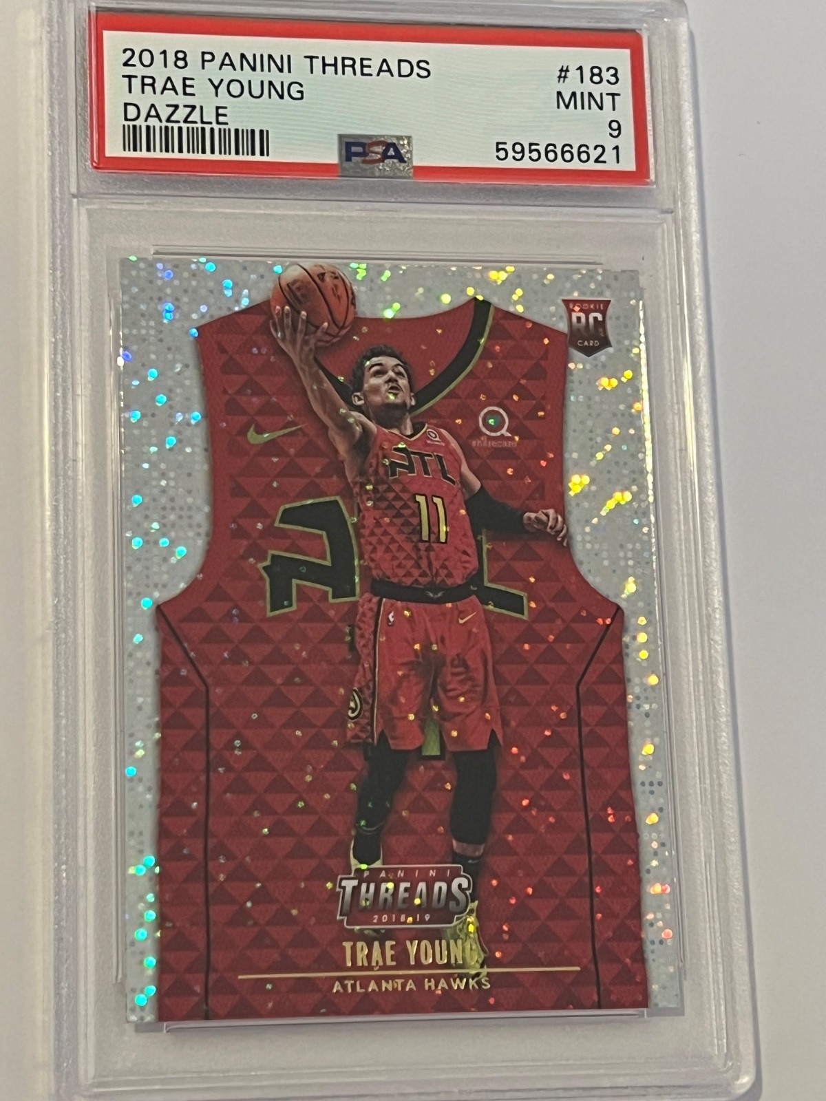 2018-19 Panini Threads Trae Young Rookie Dazzle RC #183 PSA 9 Mint