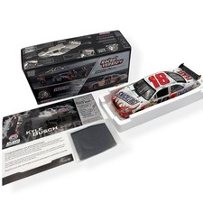 Kyle Busch 18 Snickers 1:24 Diecast 2008 Toyota Camry Raced Version Atlanta Win