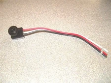 GRADY WHITE 3 WIRE ON-OFF-ON DOME LIGHT SWITCH 