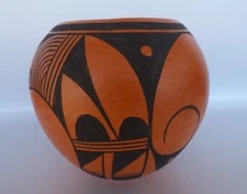 Signed Evelyn Poolheco Hopi POTTERY BOWL POT Vintage 5.5"T Handmade