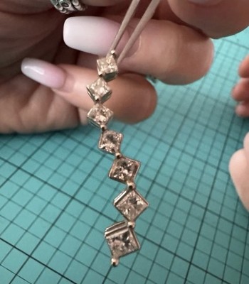 Zei 14K Weißgold Princess-Schliff Diamant Ohrhänger einzelner Posten 1,75 Zoll