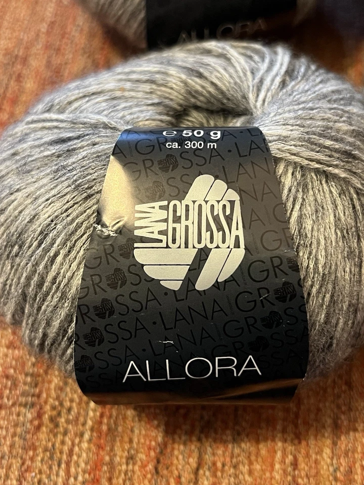 Lana Grossa Allora, Gray (10) , 4 Donut Balls, 200g/1200m - Image 2 of 4