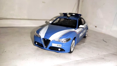Modellino Alfa Romeo Giulietta TI 1958 - IXO 1:24 - Pressofuso Metallico Bianco
