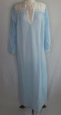 VTG Vandemere Blue White Lace Quilted Robe House Coat Vintage Sz L WARM