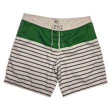 Old navy men's board striped short lined with pockets size XXL