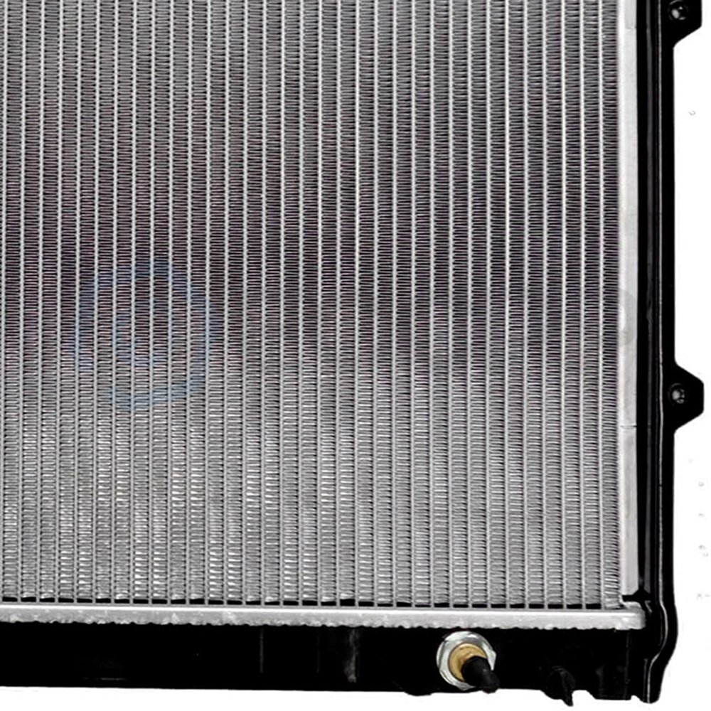 Fit for 1984-1995 Toyota 4Runner 2.4L Brand New Cooling Fan & Radiator Kit