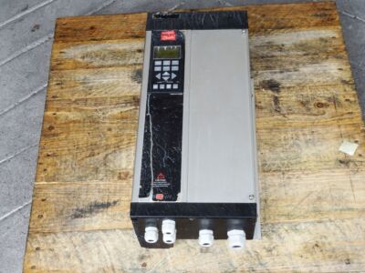 Danfoss 175Z0317 VLT5011PT5C54STR3DLF00A00 Frequenzumrichter 7.5kW 