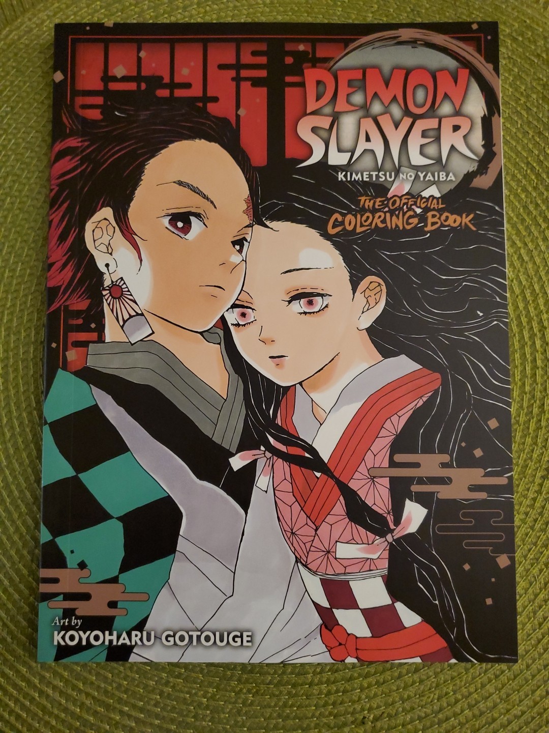 Demon Slayer: Kimetsu no Yaiba: The Official Coloring Book New
