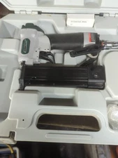 MasterForce Headless Pinner 208-5002 with Case