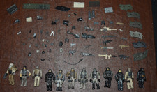 MEGA CONSTRUX CALL OF DUTY FIGURES & ACCESSOR...