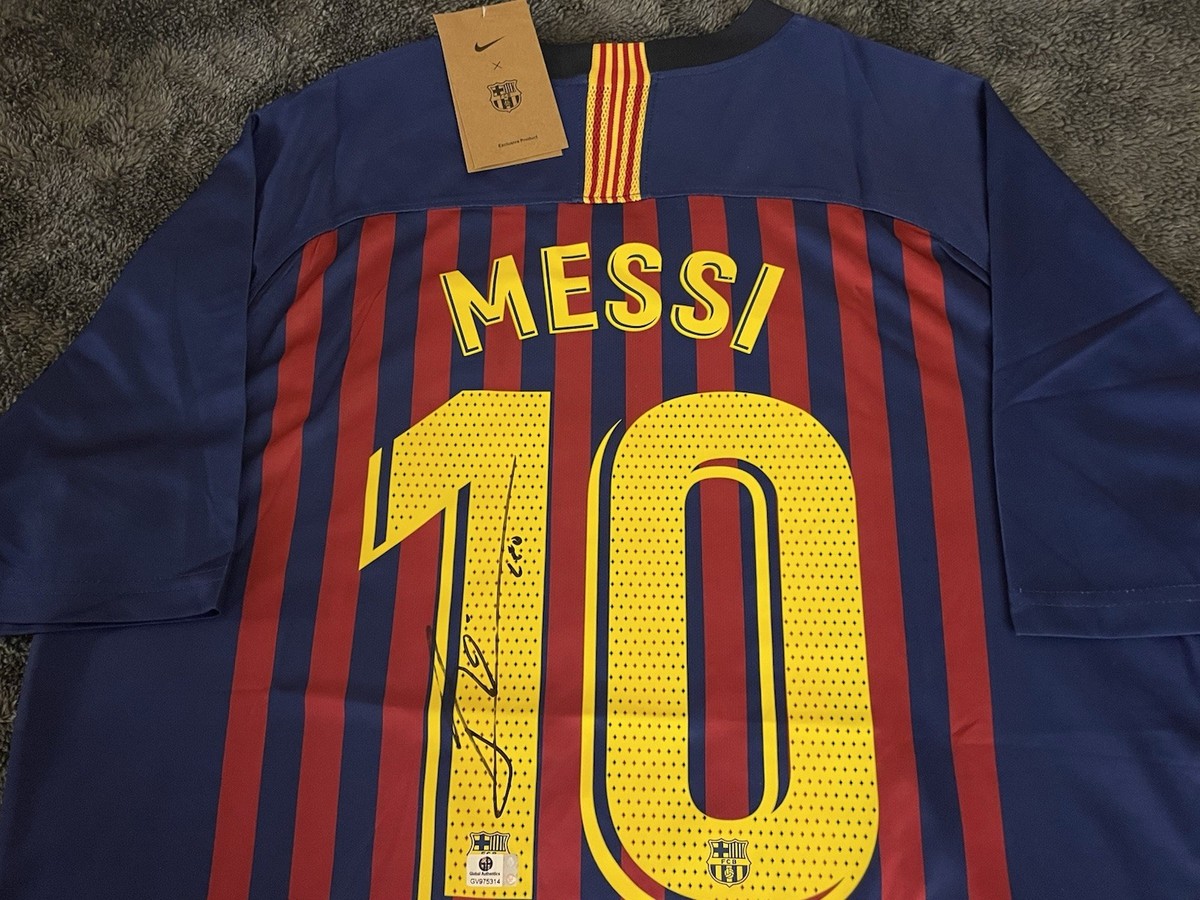 Lionel Leo Messi Signed 2018/19 FC Barcelona Nike New Jersey COA