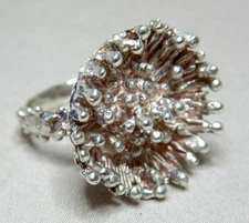 1973 ENGLISH ARTS AND CRAFTS STERLING SILVER RING     4001