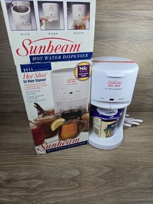 Sunbeam Hot -- Shot Hot Water Heater Dispenser 3211 Vtg. White