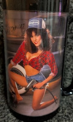 Snap-On Calendar Girls Thermo Serv 20 Oz. Mug ''April  Sept/Oct '87''