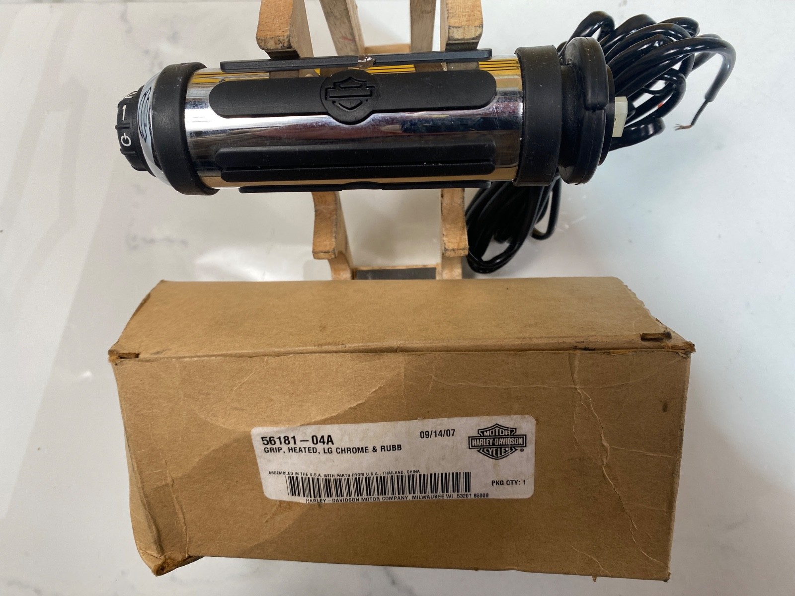 OEM Harley Electra Glide Limited Handlebar Grip Left Heated