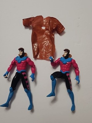 Toy Biz Marvel X-Men figure Gambit 1993 - 2 figures, plus coat ALL DAMAGED 