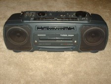Magnavox AW-7500/17 Stereo AM/FM Radio Cassette-Corder Boombox Works