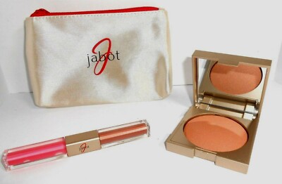 Jabot Glow Ever After Bronzer SUN KISS/LIGHT &  Lip gloss PARK AVE PINK