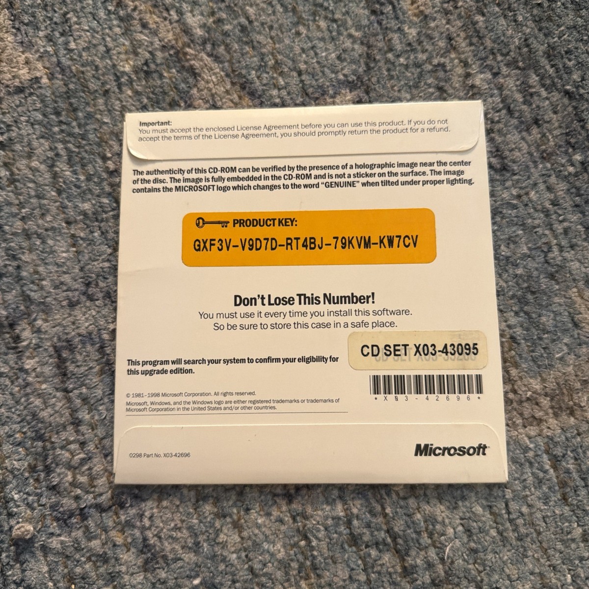 Microsoft Windows 98 Upgrade PC CD-ROM with CD-Key 1998 Original