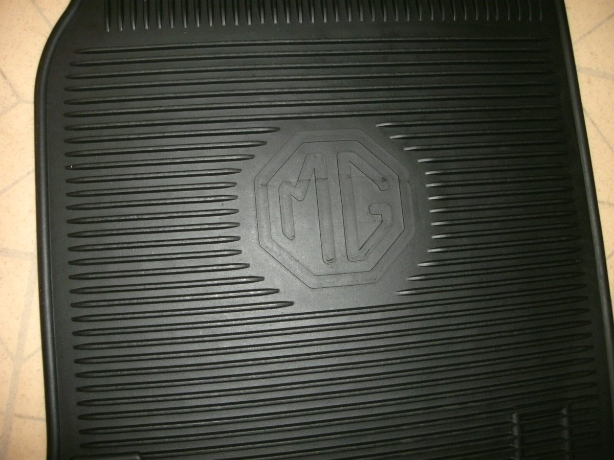 HEAVY DUTY SET AMCO STYLE RUBBER FLOOR MATS MGA 1956-1962