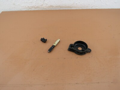 #ad Craftsman 20quot; 46cc Chainsaw OEM Oil Pump 530 029835 $7.52