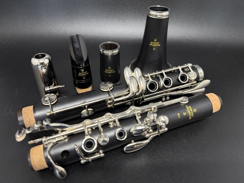 Buffet Crampon E11  Wood Clarinet