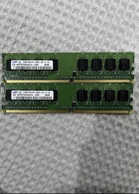 Samsung M378T6553CZ3-CD5 1 GB (2x 512 MB) PC2-4200U-444-12-D3