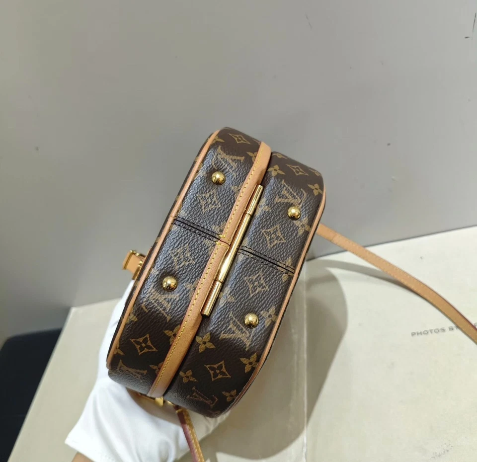 Сумка через плечо Louis Vuitton с монограммой коричневая золотистая жесткая круглая - Изображение 4 из 4