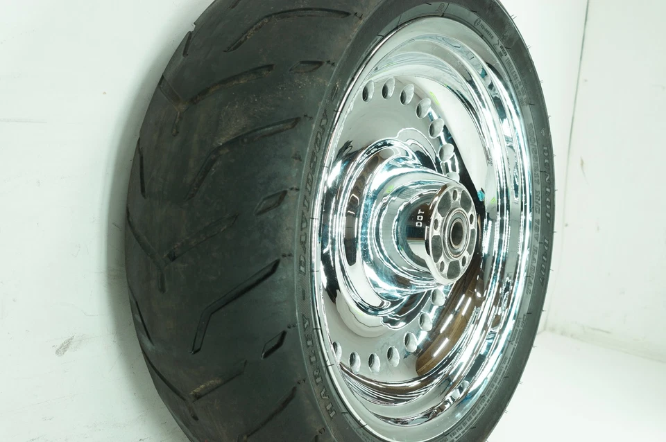 Harley Softail Fat Boy 2004 FLSTFI llanta trasera OEM llanta cromada 200/55R17 78V Foto 3 de 4