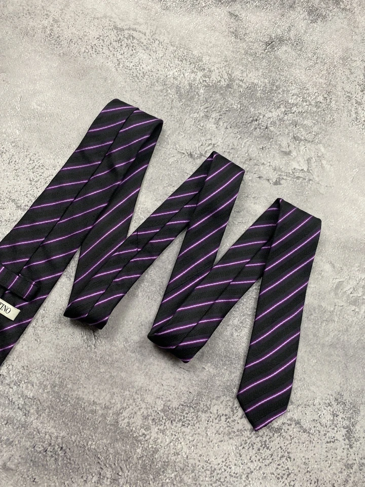 VALENTINO Men's 100% Silk Necktie LUXURY Purple Black Striped Tie Made in Italy - Image 2 of 4