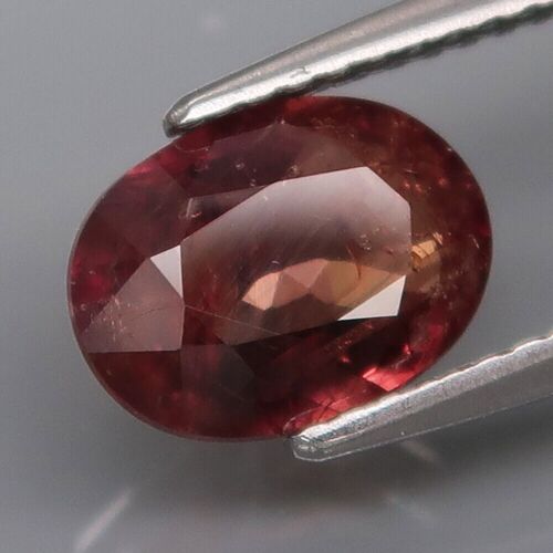 2.03Ct Natural Imperial Red Sapphire Unheated Tanzania Oval Shape Loose Gemstone - 第 1/2 張圖片