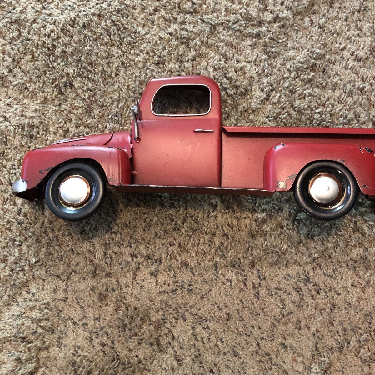 Hobby Lobby Vintage Style Country Truck Hanging Wall Decor Half