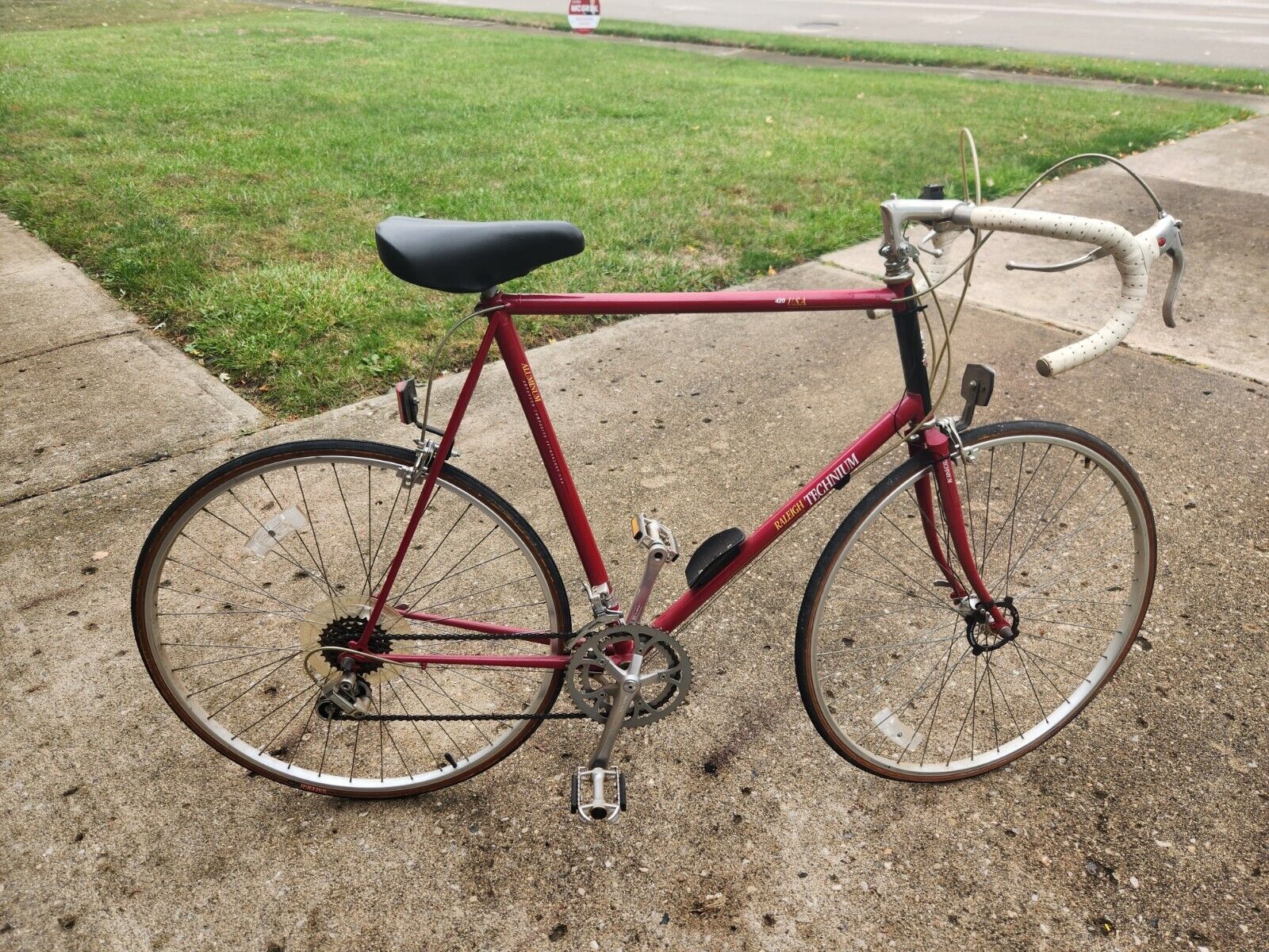 Raleigh Technium 420 Aluminum 12 Speed Bike Bicycle Vintage