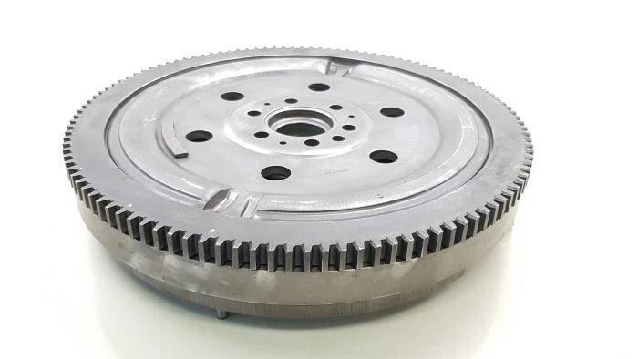 FOR MAZDA 3 5 1.6BL CW DUAL MASS FLYWHEEL 1716881 1232512 1727630 