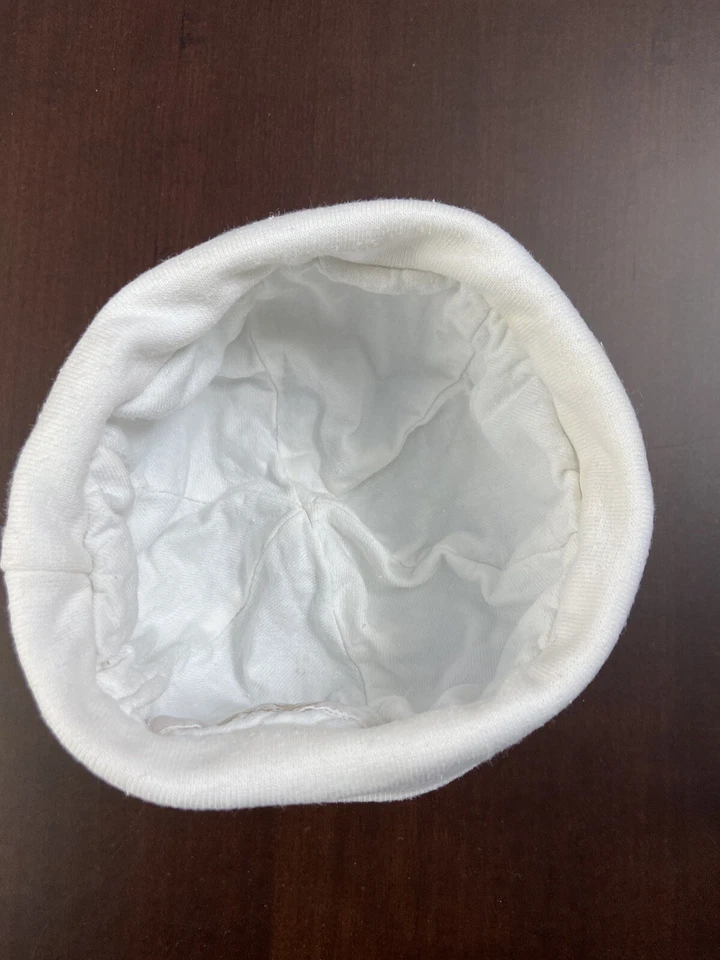 BERRETTO VINTAGE ROYAL BABY IMBOTTITO AZZURRO CHIARO CIRCONFERENZA 43 cm CIRCA - Immagine 3 di 4